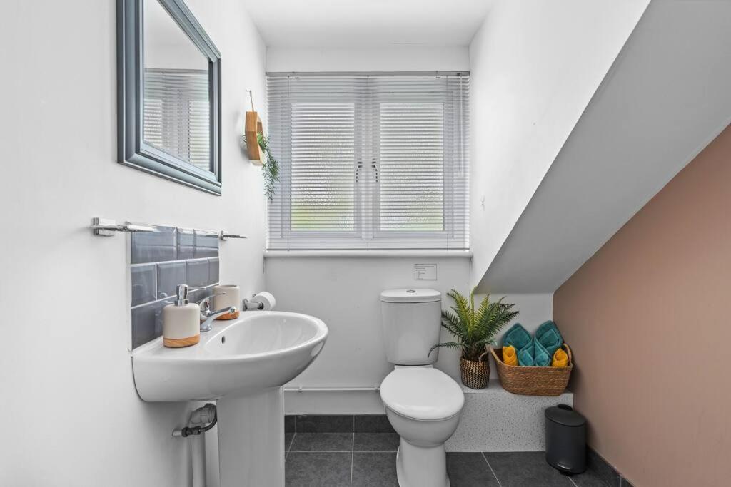 Comfortable Retreat Near City Centre- 1 Bed, 3 Guests Саутгемптон Екстер'єр фото